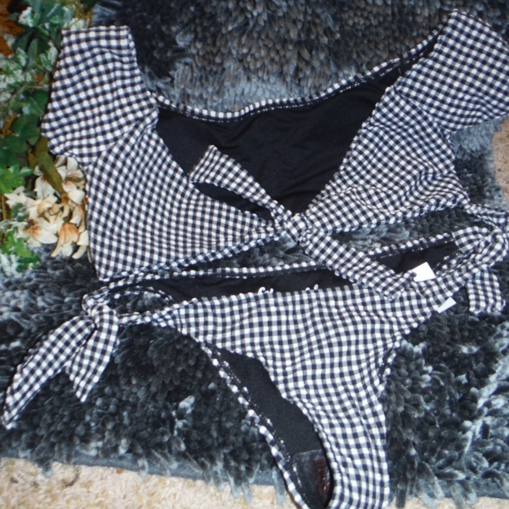 💋3 for $20💋CUTE ! Cabana Del Sol Bikini S